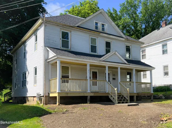 21-23 Hillside St, Pittsfield, MA 01201