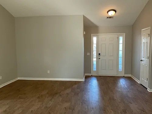 4th image of 871 Covestone Dr