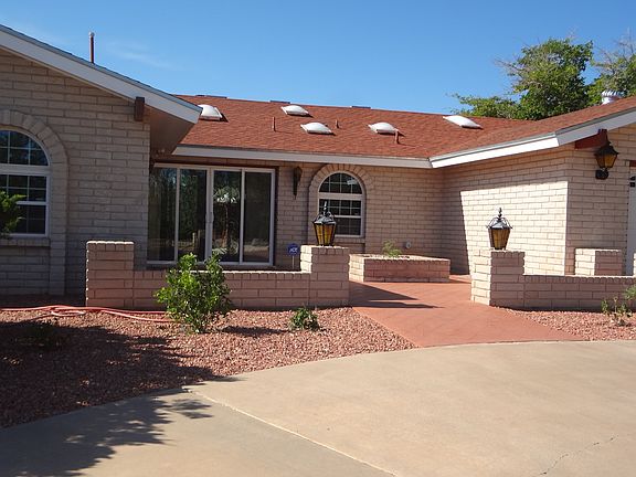 4th image of 311 Amelia Drive