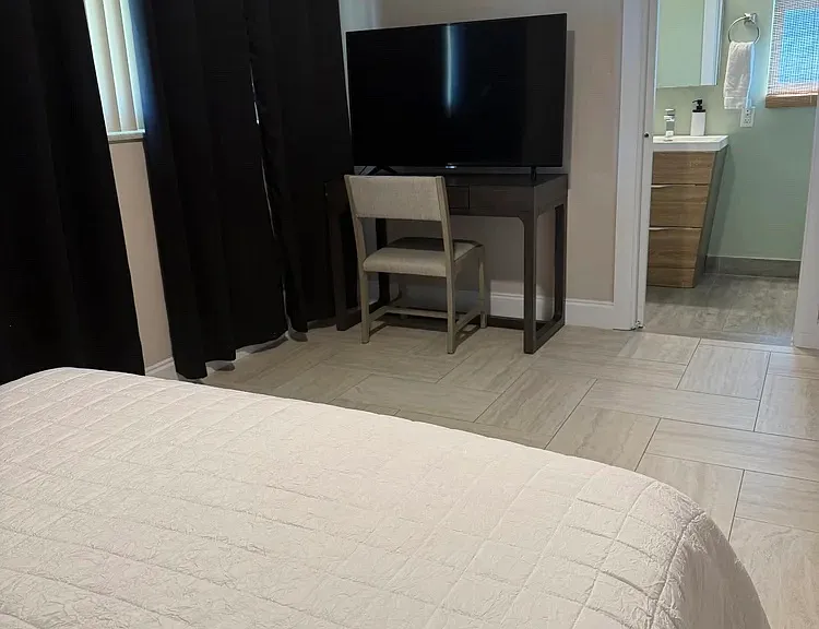 5210 York Ct — Photo 11