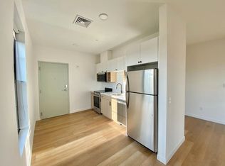 102 Howe St #603, New Haven, CT 06511