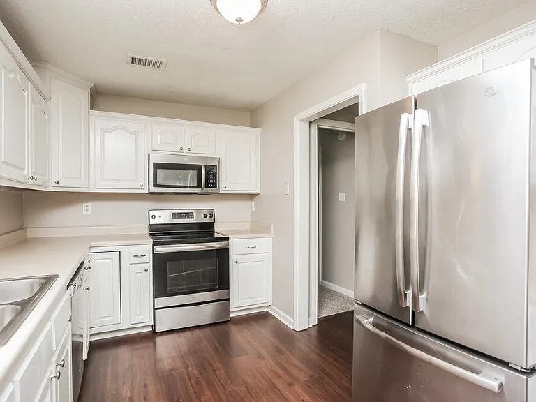 7576 Delta Lakes Blvd — Photo 8