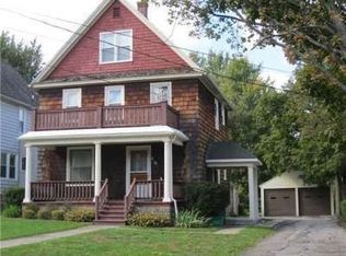 90 N Cayuga Rd, Williamsville, NY 14221