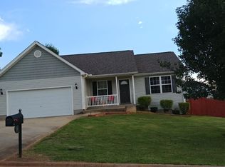 18 Regional Dr, Greer, SC 29651