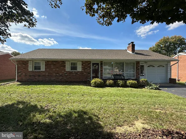19 Catawba Pl, Hagerstown, MD 21742