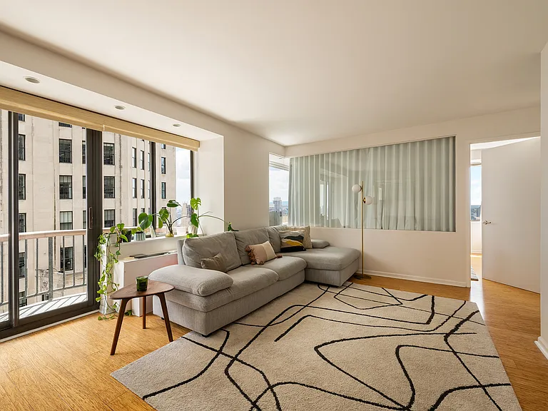 45 E 25th St #37B — Photo 1