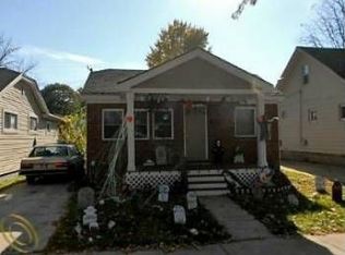 1928 Ardmore Dr, Ferndale, MI