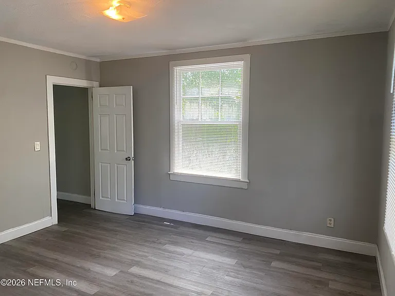 2854 Wickwire St — Photo 14