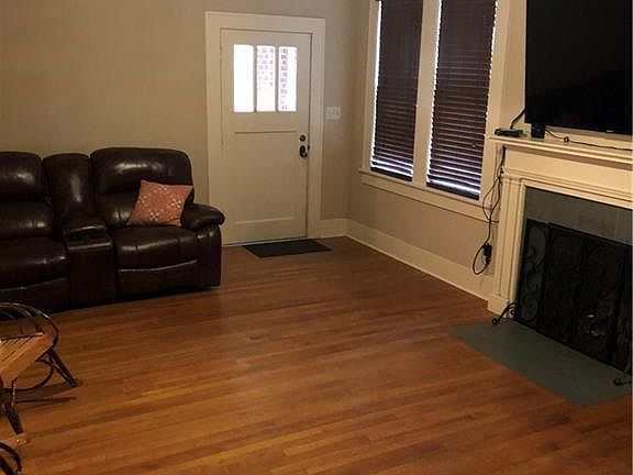 4th image of 754 Bushley St