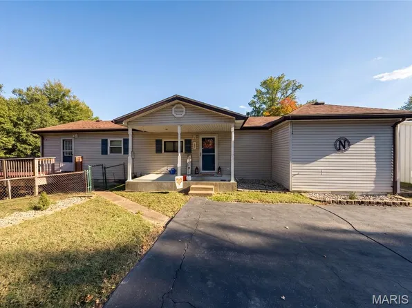 707 Noll Dr, Arnold, MO 63010