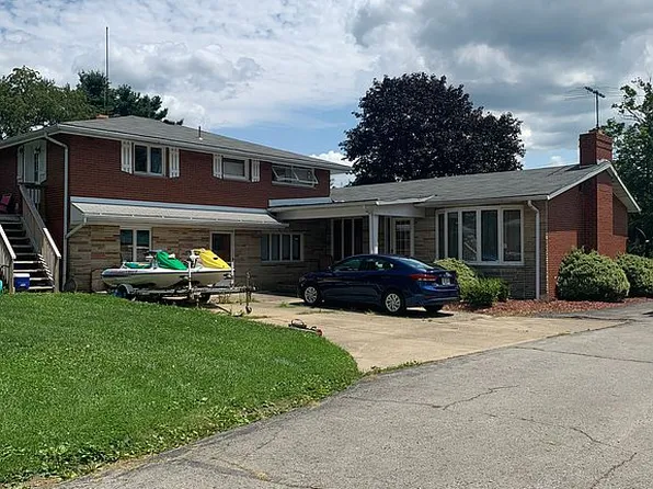 768 Herman Rd, Butler, PA 16002