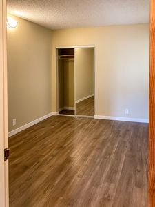 520 Bartlett St APT 2 - Image 4