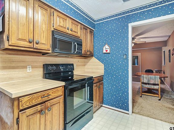 4th image of 114 Hideaway Lane Central
