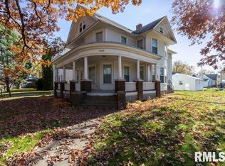 1604 11th Ave, Moline, IL 61265