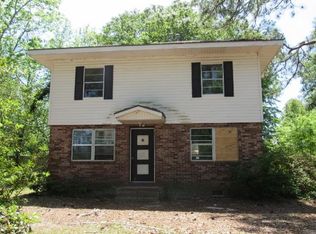 106 Poplar St, Alma, GA 31510