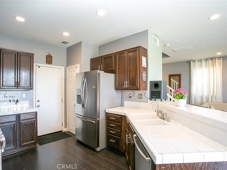 29208 Dakota Dr — Photo 10