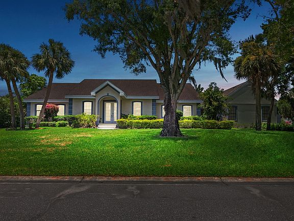 2nd image of 3647 Beneva Oaks Dr