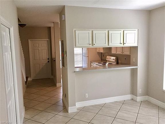 3rd image of 10050 Spyglass Hill Ln