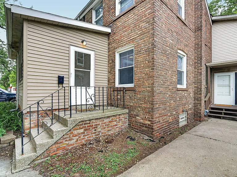 6542 McCook Ave — Photo 2