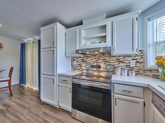 5th image of 7359 SE Eagle Avenue