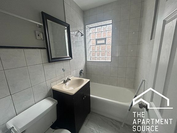 5th image of 7753 S Yates Blvd APT 3W