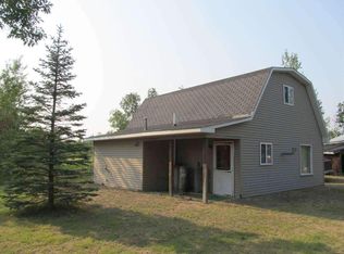 242 Townline Rd, Pellston, MI 49769
