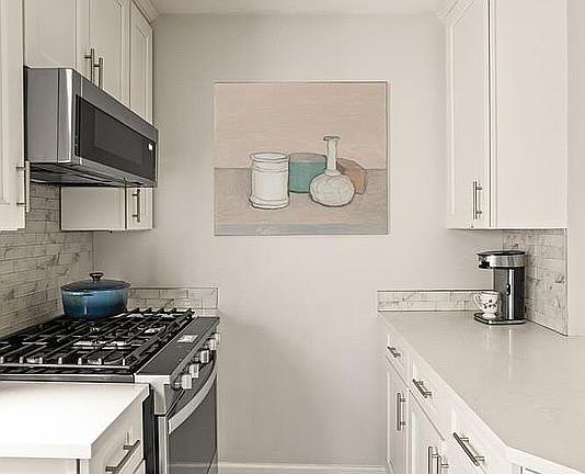 4th image of 66 Overlook Ter APT 7K