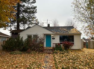 4827 N Elm St, Spokane, WA 99205