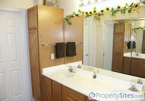 5th image of 3764 Carlisle Park Pl Unit 2