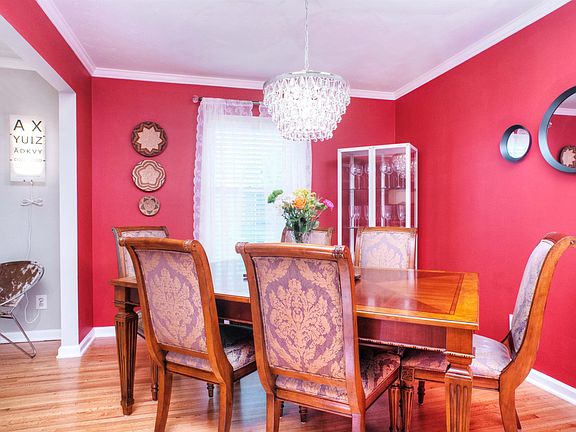 5th image of 5112 Norich Ave