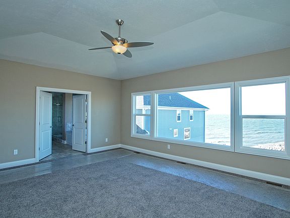5th image of 151 Seaborn Dr