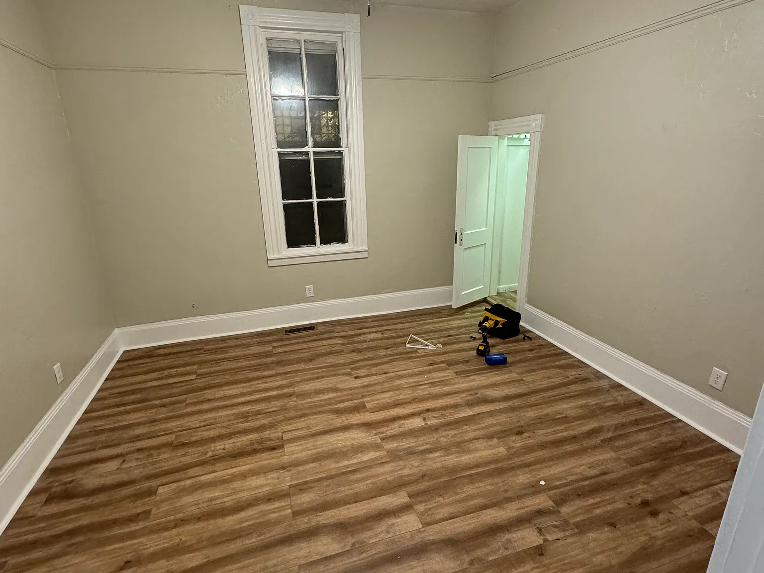 1 bed, 800 sqft, $1,250 — Photo 4