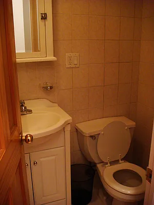 Rented by Avanguard Realty Corp | media 7