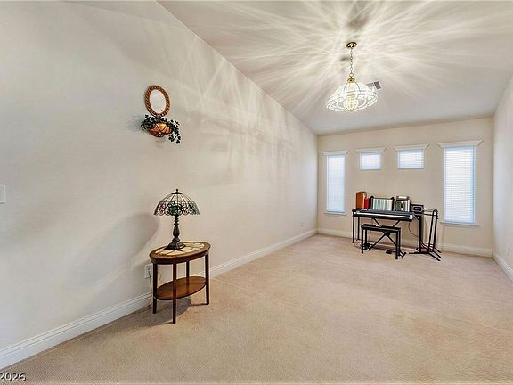 5th image of 6816 Hazelnut Garden St