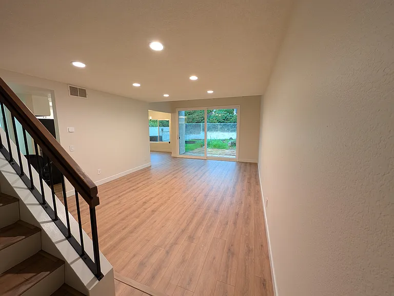 1127 Creekside Dr #249 — Photo 24