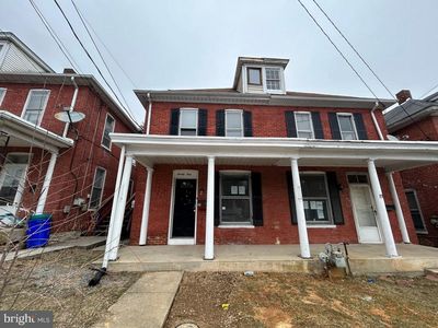 21 N Queen St, Shippensburg, PA, 17257