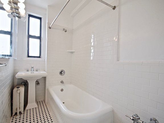 5th image of 639 W 173rd St APT 7A