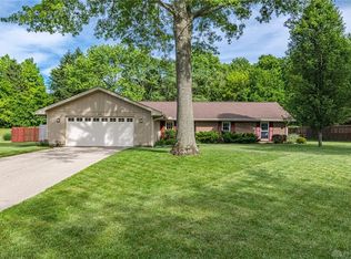 386 Towncrest Dr, Dayton, OH 45434