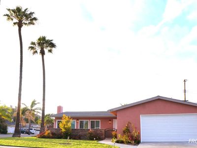 8121 Malloy Dr, Huntington Beach, CA, 92646