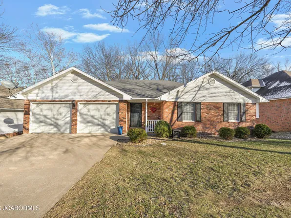 1727 Providence Dr, Jefferson City, MO 65109