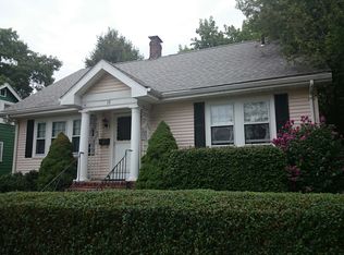 15 Libbey St, West Roxbury, MA 02132