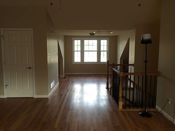 5th image of 221 S Taylor Ave #20