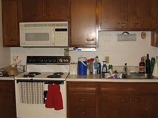 3rd image of 10321 N 143rd St