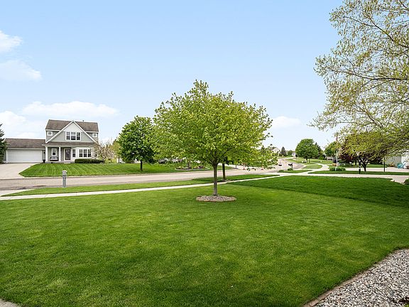 5th image of 2785 Sunbrook Dr