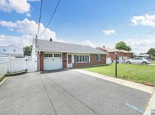 176 Columbia Ln, Lodi, NJ 07644