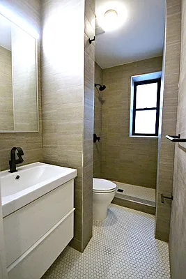 Rented by Bold New York | media 17