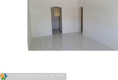 4th image of 1228 SE 1st St APT 3