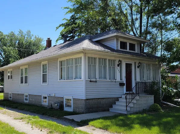 1202 W Jefferson St, Joliet, IL 60435