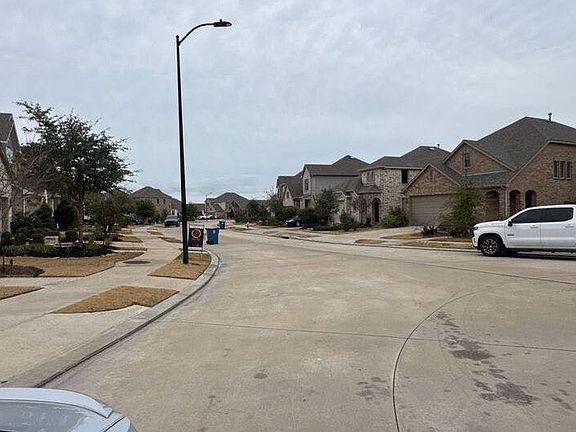 4th image of 15111 Barbado Ridge Trl