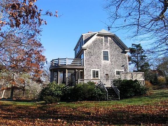 2nd image of 17 Umbagog Ave #Wt109